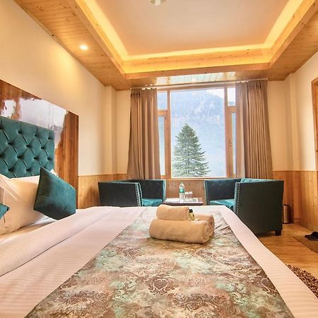 North Deodar Avenue, Manali Luaran gambar