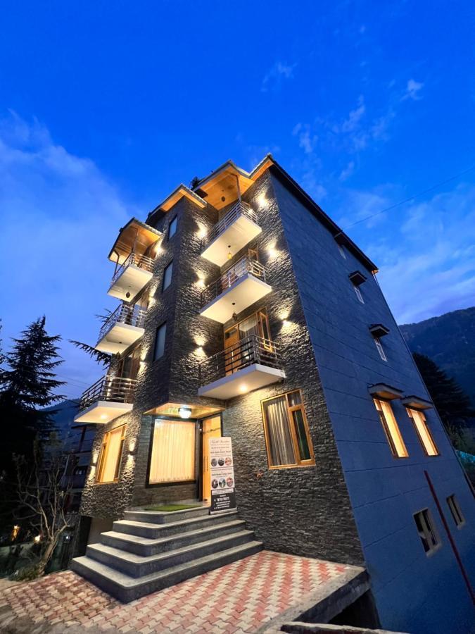 North Deodar Avenue, Manali Luaran gambar
