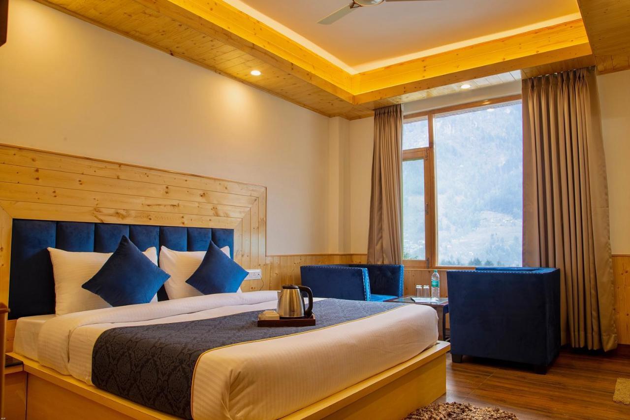 North Deodar Avenue, Manali Luaran gambar
