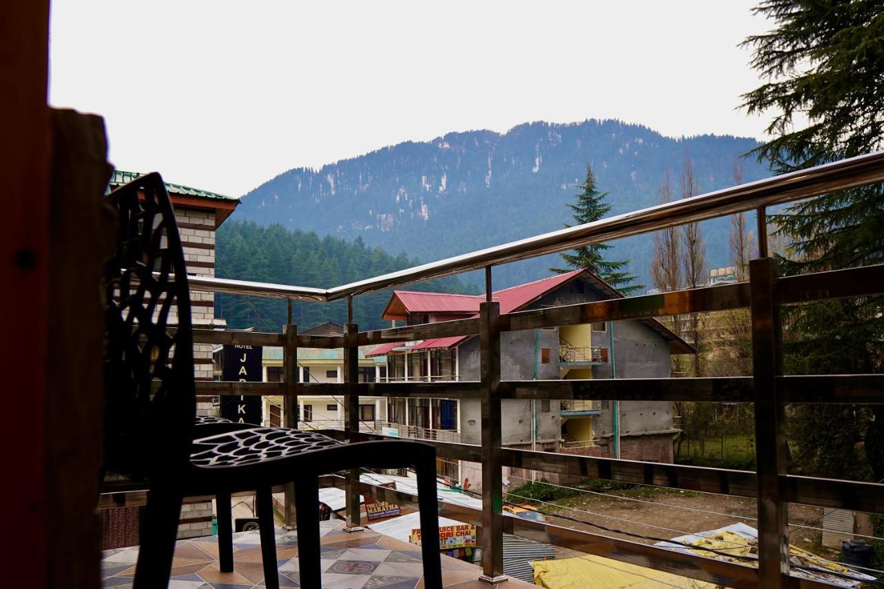 North Deodar Avenue, Manali Luaran gambar